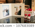 Photos placed in the wedding welcome space 107683089