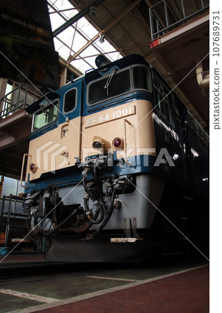 JR East_EF64-1001 parked on the pit line of Takasaki Transportation District_Photographed on September 17, 2023 107689731