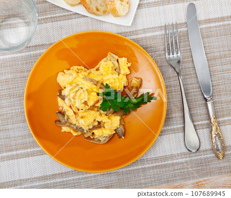 mushroom with eggs mushroom with eggs 107689945