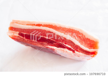 Pork belly block meat Pork belly block meat 107690710
