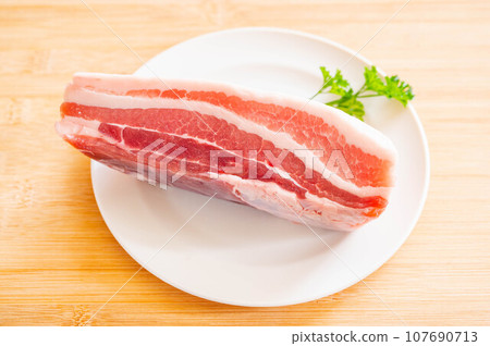 Pork belly block meat Pork belly block meat 107690713
