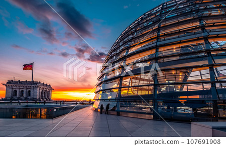 Glass dome of Reichstag Glass dome of Reichstag 107691908