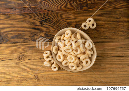 Cereal Rings Isolated, Breakfast Rice Loops, Corn Cereals Snack 107694767