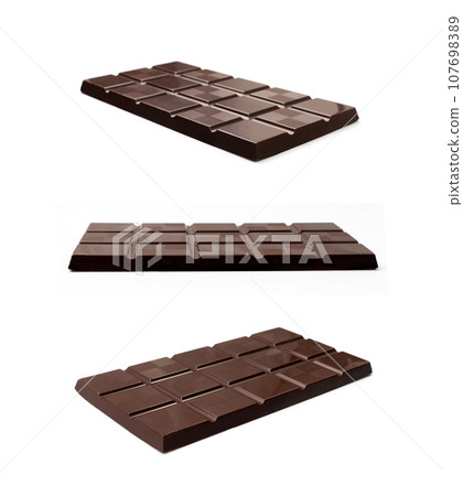 Chocolate Bar Isolated 107698389