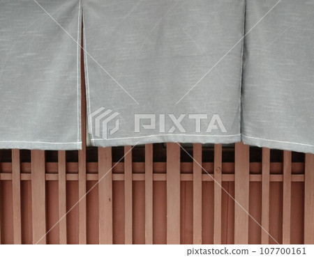 Lattice doors and goodwill 107700161