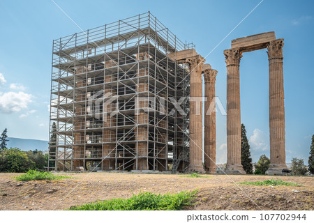 Remains of Olympieion ancient Temple of Olympian Zeus in central Athens Greece 107702944