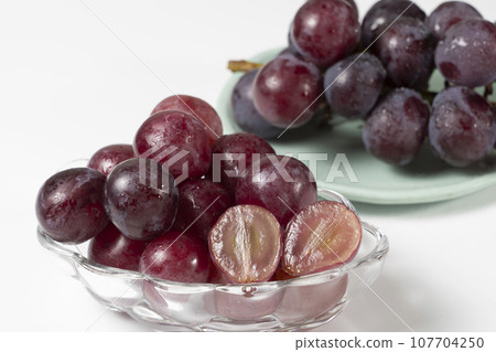 autumn fruit pione autumn fruit pione 107704250