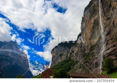 View of Staubbach Falls in Lauterbrunnen, Bernese Oberland, Switzerland View of Staubbach Falls in Lauterbrunnen, Bernese Oberland, Switzerland 107705454