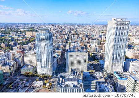 從 JR 塔觀景台三八塔眺望札幌 107707745