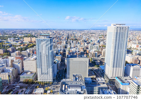 從 JR 塔觀景台三八塔眺望札幌 107707746