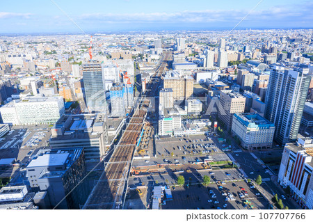 從 JR 塔觀景台三八塔眺望札幌 107707766