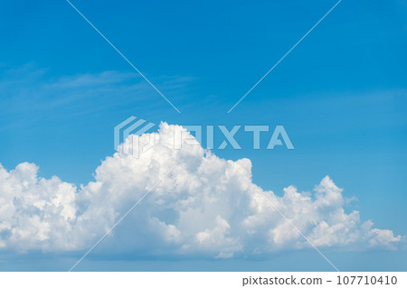 【仲夏雷雨天空背景和天空合成素材】 【仲夏雷雨天空背景和天空合成素材】 107710410