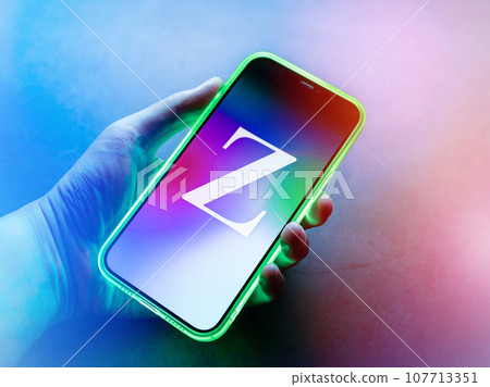 smartphone smartphone 107713351
