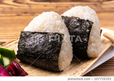 rice ball rice ball 107720103