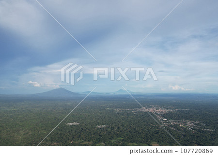 Volcano landscape in Nicaragua 107720869
