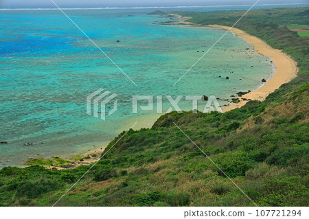 Scenery of Hirakubosaki, Ishigaki Island Scenery of Hirakubosaki, Ishigaki Island 107721294