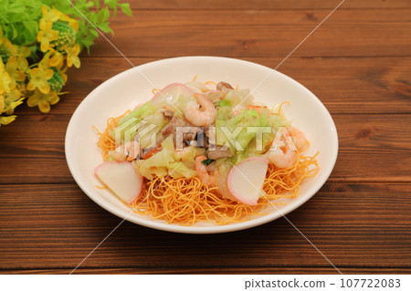 Dish udon Dish udon 107722083