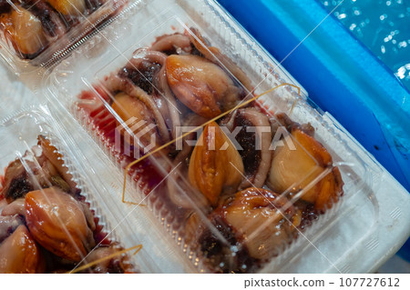 去皮的紅蛤，市面上販售的紅蛤 107727612