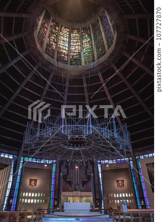 Architecture interior design of Liverpool metropolitan cathedral. 107727870