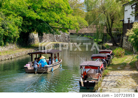 Omihachiman City, Yawatabori tour houseboat Omihachiman City, Yawatabori tour houseboat 107728953