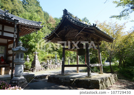 Joganji Temple Bell Tower Owaki-cho, Higashiomi City, Shiga Prefecture 107729430