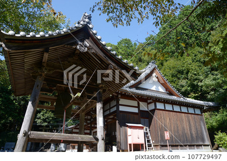 Joganji Temple bell tower and main hall Owaki-cho, Higashiomi City, Shiga Prefecture Joganji Temple bell tower and main hall Owaki-cho, Higashiomi City, Shiga Prefecture 107729497