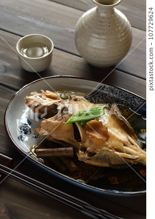 Boiled filefish 107729624
