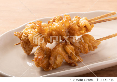 炸雞皮串 107730240