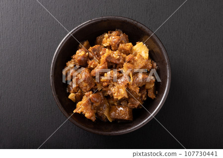 食用辣椒油牛舌 食用辣椒油牛舌 107730441