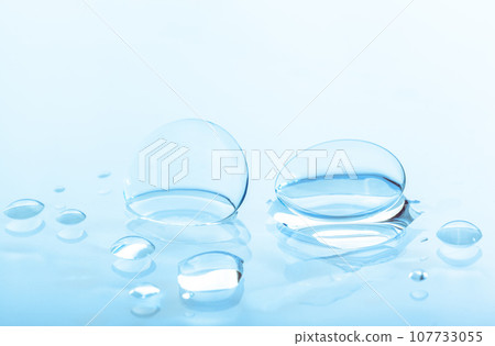 Contact lenses with water drops Contact lenses with water drops 107733055