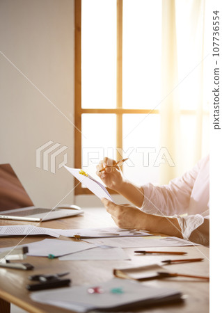 Accurate analysis of current situation for a successful future that can help with marketing Accurate analysis of current situation for a successful future that can help with marketing 107736554