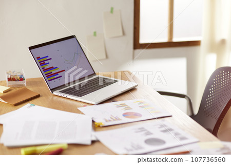 Accurate analysis of current situation for a successful future that can help with marketing Accurate analysis of current situation for a successful future that can help with marketing 107736560