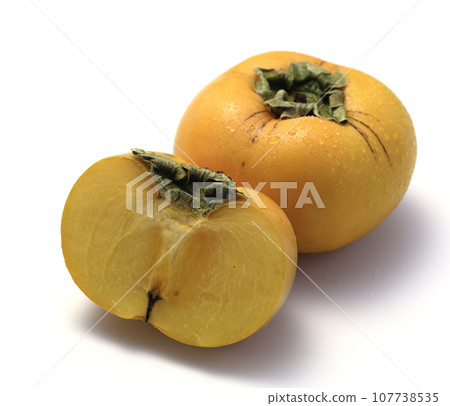 非常甜的秋天味道 柿子果(白底) 柿子果 非常甜的秋天味道 柿子果(白底) 柿子果 107738535