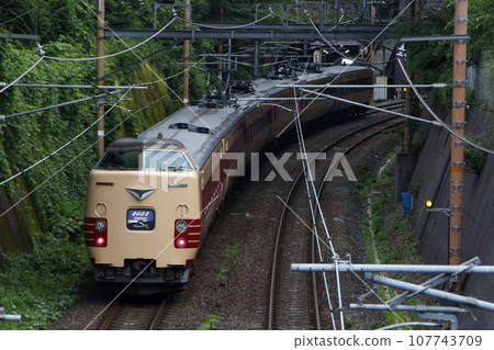 特快城崎(381系列車:京都⇔城崎溫泉) 特快城崎(381系列車:京都⇔城崎溫泉) 107743709