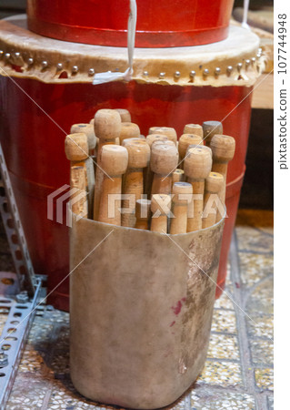 drumstick are selling on Luong Nhu Hoc Street, Ho Chi Minh, Vietnam 107744948