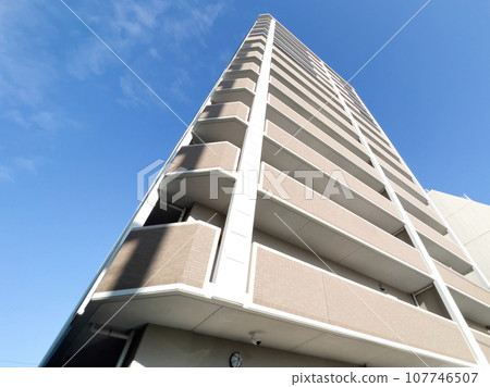 新建的公寓 107746507