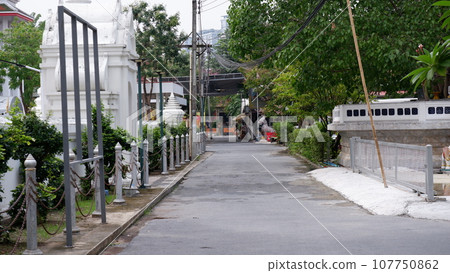 Wat Nangchi, Chruch in Buddhism and garden 107750862
