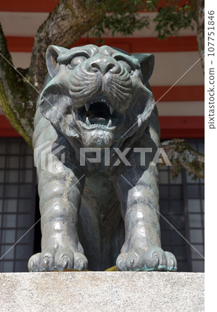 Kurama Temple Kondo Guardian Dog Sakyo Ward, Kyoto City Kurama Temple Kondo Guardian Dog Sakyo Ward, Kyoto City 107751846