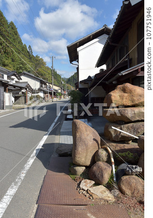 Kurama Temple, a temple town on the Kurama Road, Sakyo Ward, Kyoto City 107751946