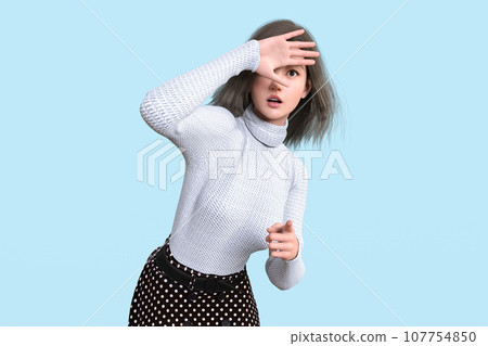 女人一臉驚訝的看著指尖的方向 107754850