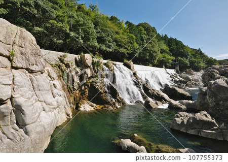 長筱水壩溢洪道 長筱水壩溢洪道 107755373