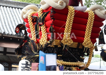 堺市百舌鳥八幡宮秋祭的蒲團鼓 堺市百舌鳥八幡宮秋祭的蒲團鼓 107756200