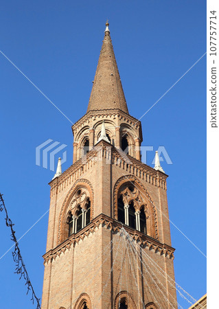 historic old town of Mantova, Italy historic old town of Mantova, Italy 107757714