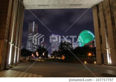 [Yokohama] Navios Yokohama 107757797