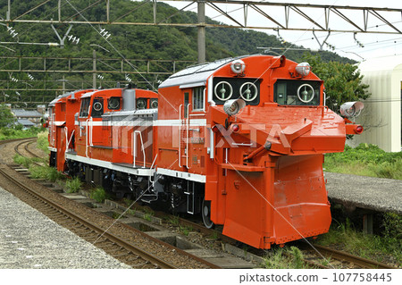 Snow removal locomotive DE15 type diesel locomotive 107758445
