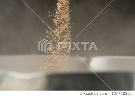 Granule Dashi Bonito Dashi Steam 107758593