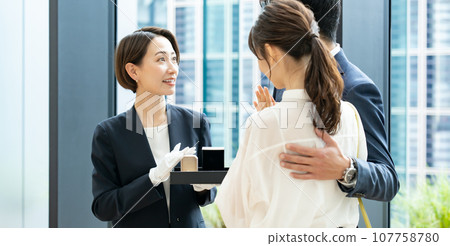 情侶購物客服 107758780