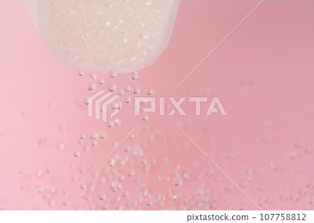 去除乾燥劑矽膠 去除乾燥劑矽膠 107758812