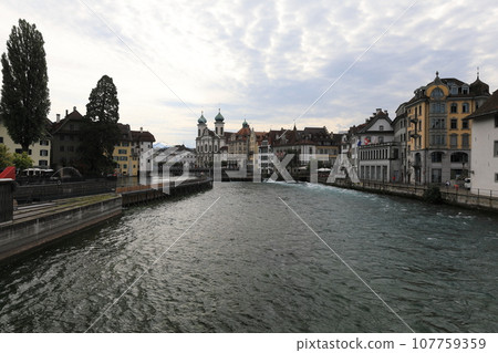 Weir on the River Reuss seen from the Spreuer Bridge 107759359