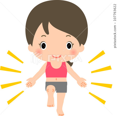 微笑的女人單腳站立,平衡感 微笑的女人單腳站立,平衡感 107763622